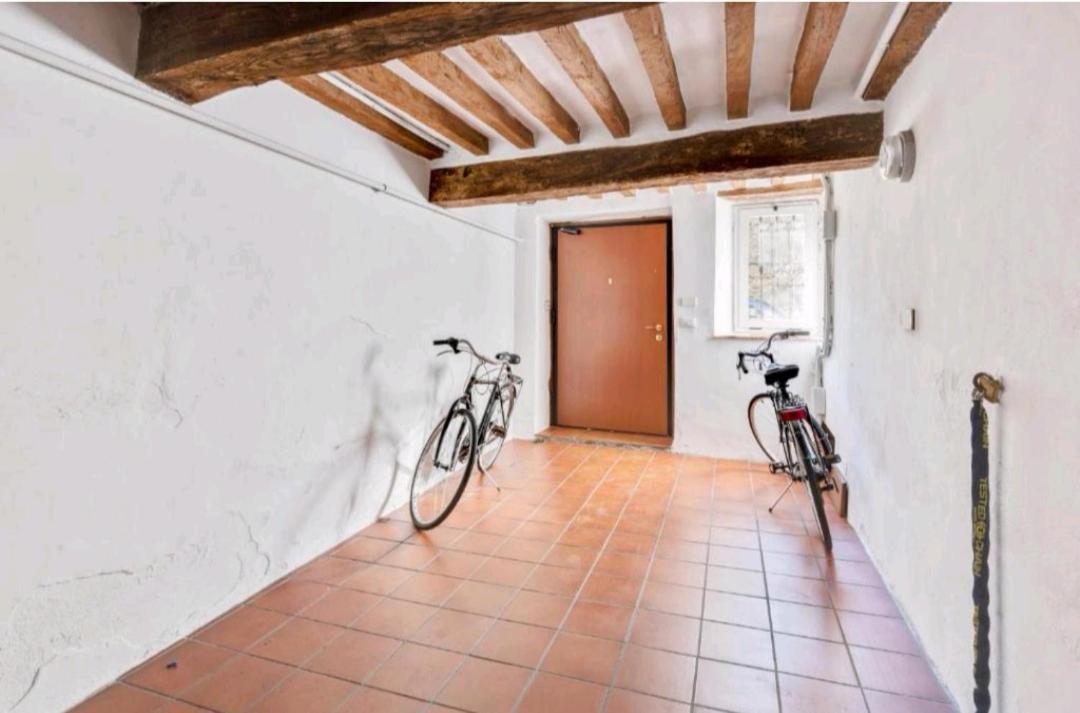 Centre With Patio Appartamento